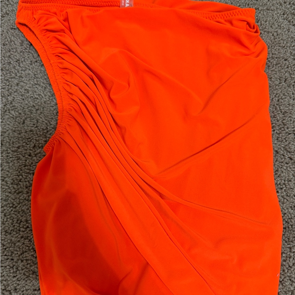 Norma Kamali Vibrant Orange Asymmetrical Diana Dress - Size Small - Picture 6 of 6